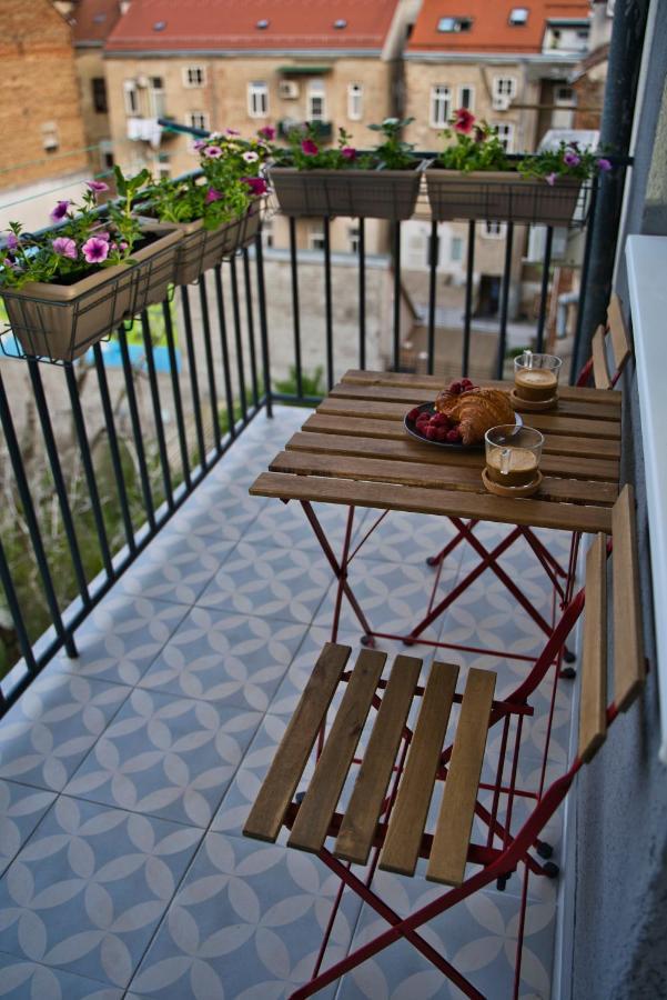 Sunset Station Apartments Загреб Екстериор снимка