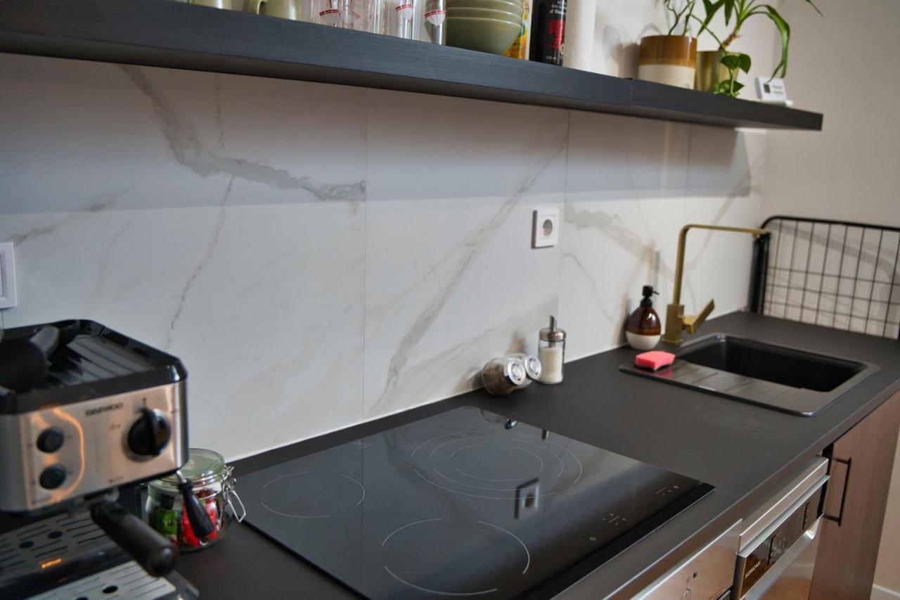 Sunset Station Apartments Загреб Екстериор снимка